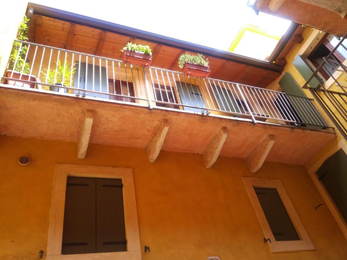 Apartament Gecko'S Balcony Werona Zewnętrze zdjęcie